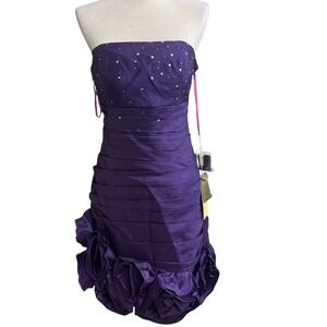 Cinderella Divine Purple‎ Strapless Embellished Ruffle Party Dress Size M NWT